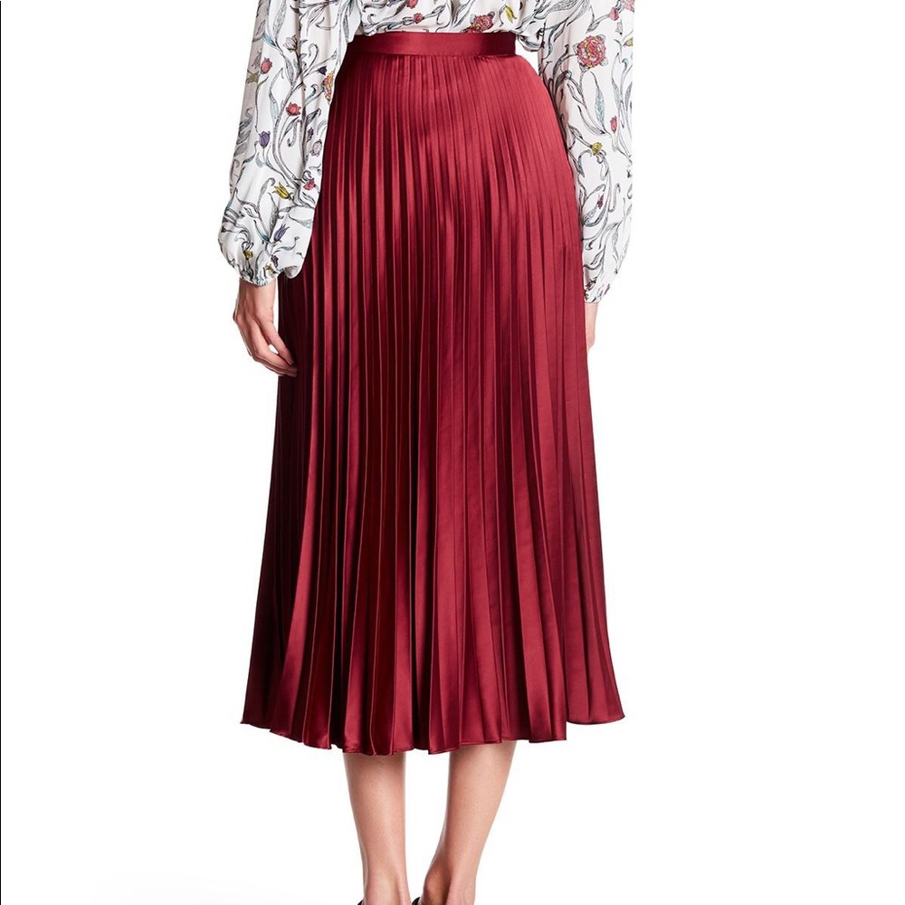 Nicole Miller Sunburst Pleats Midi Skirt NWT